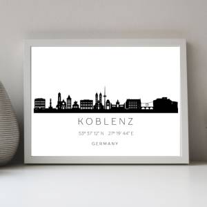 Poster KOBLENZ SKYLINE mit Koordinaten | Heimat Stadt | Stadtposter | Personalisiert | Sehenswürdigkeiten Geschenk | Kun Bild 1