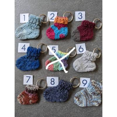 Schlüsselanhänger Minisocke diverse Farben und Muster