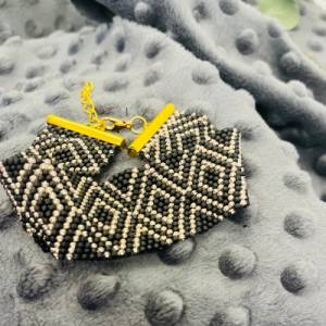 Elegantes Armband „Golden Tiles“, kleine goldene Rocailles Perlen, und matte schwarze Perlen, Miyuki, Peyote Stitch Bild 3