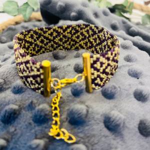 Elegantes Armband „Bits and Pieces“, kleine Saat-Perlen, in lila-metallic und glänzendem gold, Miyuki, Loom Beading, gew Bild 5