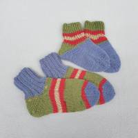 Socken für Kleinkinder im Doppelpack handgestrickt in 2 Größen 19/20 und 22 23 Bild 1