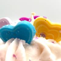 Rainbow Glow Cupcake - Duftkerze - Duft nach Flieder Bild 6