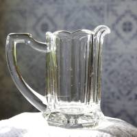 altes Milchkännchen aus Pressglas durchsichtig Vintage/ E Bild 1