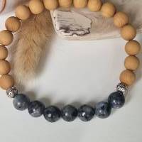 Diffuser Mala Armband aus Sandelholz, tibetischen Messing Perlen in antik silberfarben und Labradorit, tibetischer Schmu Bild 5