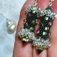 Ohrringe dunkelgrün Glasperlen an Silber handgemacht salbei Bild 4