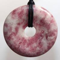 Lepidolith (Donut) | Halskette mit Band --- Stein-Größe: 40 mm Bild 3