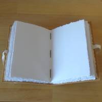 Notizbuch A6 mit hellbraunem Kunstledereinband // Tagebuch // Skizzenbuch // blanko // Geschenk Bild 6