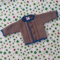Trachtenjacke 62/68 braun blau Junge Taufe Babyparty StrickjackeTaufkleidung Geschenk Geburt Babyshower Pullover Bild 3