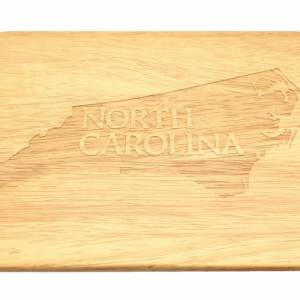 Brotbrett North Carolina USA Frühstücksbrett Servierbrett Vereinigte Staaten Holzgravur Bild 4