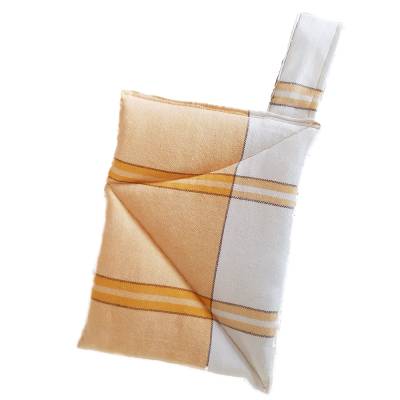 Topflappen-Deckelhalter aus Vintagestoff – Handgemacht, Upcycling, Unikat