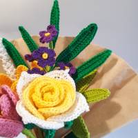 gehäkelter Blumenstrauß | Handgemachter Blumenstrauß gehäkelt | Geschenkidee Hochzeitstag | nachhaltiger Blumenstrauß Bild 4