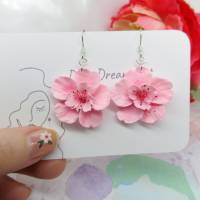 Ohrringe Kirschblüte, rosa Blumenohrringe, Frühlingsohrringe, Sakura Ohrringe, realistische Blumen Schmuck Bild 7