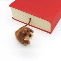 Lesezeichen brauner Rauhaardackel, Dackel bewacht Buch der Besitzer, witziges Lesezeichen für Hundefreunde, Buchzubehör Bild 8