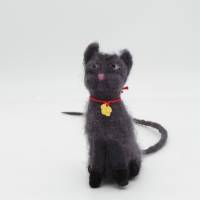 Lesezeichen grauer Kater - Katze bewacht das Buch seiner Besitzer, witziges Lesezeichen für Katzenfreunde, Buchaccessoir Bild 4