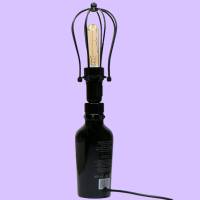 Upcycling Flaschenlampe | Vintage Lampe aus Gin Flasche | Dekoflasche für Hausbar und Party | LED Flaschenlicht m. Käfig Bild 2