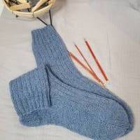 Handgestrickte Socken Gr. 42/43 blau Wollsocken gestrickt Damen Herren unisex Stricksocken Markenwolle Geschenke für Ihn Bild 5