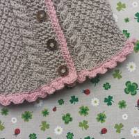Strickjacke ab Größe 62/68 bis Größe 98/104 braun rosa Trachtenjacke Pullover  Babyjacke gestrickt Taufkleidung Taufe Bild 3
