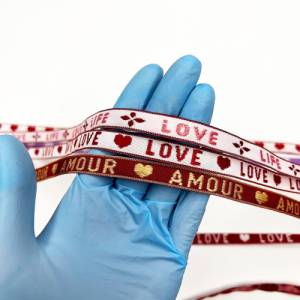 8 x 1 m besticktes Textilband für Armbänder Buchstaben Amore Amour LOVE Herzen Ti Amo Bild 2