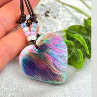 Herz Harz Halskette mit tollen bunten Farben wie gemalt, Geschenk ,Geburtstag, abstrakt,einzigartig Bild 2