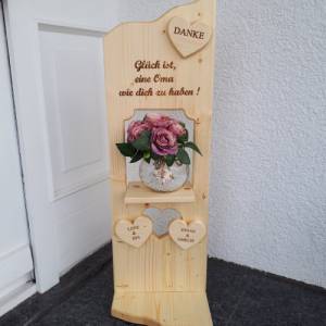 Holzstele mit Ablage * Muttertag * Geschenk Oma + Mama * Holzschild * Türschild * Personalisiert * Holzschild Bild 1