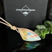 Aurora Borealis Holz Harz Halskette,Labor  Opal, Epoxidharz, Jahrestag, Geburtstag,Geschenk Bild 3