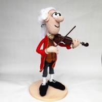 Amadeus Mozart Geige Violine Musik Klassik Figur Amigurumi Skulptur Sound Modul Bild 1