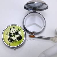 Pillendose mit Panda Bär Motiv handgemalt Bild 1