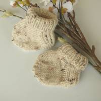 Warme Frühchensocken / Babysöckchen aus 6-fädiger Qualitäts - Sockenwolle. Tweed. Socken ca. 8,5cm Fußlänge ungedehnt Bild 2