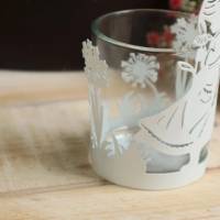 Teelichtglas mit Frühlingsdekor Mädchen Bild 2