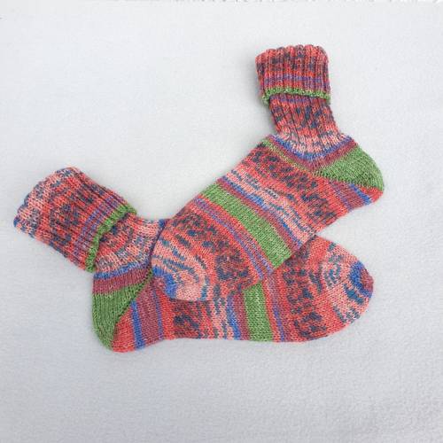 Socken Damensocken handgestrickt in schönen Farben Größe 38/39