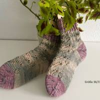 Modern KnitArt, handgestrickte Wollsocken, Strümpfe, nach Größe und Farben personalisierbar Bild 4