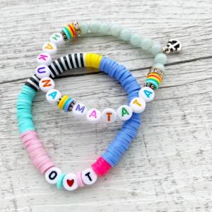 Armband Katsuki Perlen bunt Sommer Namensarmband Buchstabenarmband personalisiert Bild 8