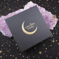 Schwarze Choker Kette mit goldenem Mondanhänger und Verschluss aus Edelstahl, Wickelkette, Mondchoker, witchy Bild 8