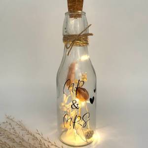 Lichtflasche mit Trockenblume, Flaschenlicht, Leuchtflasche, Geburtstagsgeschenk , Konfirmation, Taufe, Kommunion, Hochz Bild 3