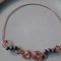 Aussergewöhnliche Halskette aus Kupfer mit Jaspisperlen Bild 2