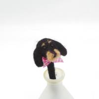 Kugelschreiber mit Dackelkopf aus Filz, Geschenkidee für Hundebesitzer ein besonderes Schreibgerät. Stift zum Schreiben Bild 2