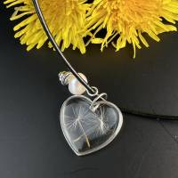 Halskette Herz mit Pusteblumen, feiner Edelsstahl Herz Anhänger,Süßwasserperle ,Resin, Blumenschmuck,Muttertag Bild 10
