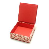 Schachtel klein und fein mit roten Herzen Bild 3