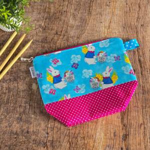 Projekttasche für Socken stricken | Osterhasen | Strickprojekttasche | Kleine Tasche für Strickzeug Bild 7