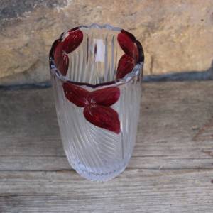 Vase Anna Hütte 24 % Bleikristall weinrotes Blütenblätter Dekor Vintage 90er Jahre Bild 4