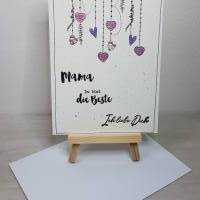 Grusskarte mit vielen Herzen zum Muttertag: Mama du bist die Beste - Ich liebe Dich Bild 1