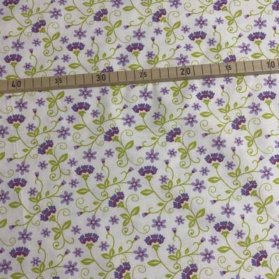 Baumwolle weiß grüne Ranken mit lila Blumen 25cm x 25cm 100% Baumwolle Webware