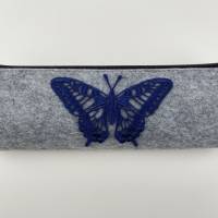 Stiftemäppchen Schmetterling dunkelblau, Kosmetiktasche, Geschenkideen, Federmäppchen Filz hellgrau, Mäppchen, Geschenke Bild 2