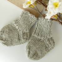 Warme Frühchensocken / Babysöckchen aus 8-fädiger Qualitäts - Sockenwolle.80/20 Socken ca. 8,5cm Fußlänge ungedehnt Bild 5