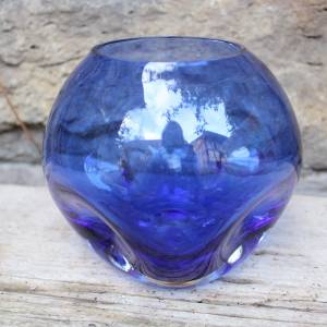 Pop Art Vase mit Einstichen Karl Friedrich kobaltblaues Glas mundgeblasen 70er Jahre Vintage Bild 1