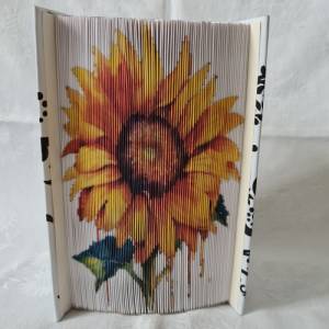 Buchfaltkunst Sonnenblume Bild 1