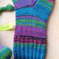 Wollsocken, handgestrickte Socken, Gr 40/41, gestrickte Socken, lila - grün - türkis Bild 8