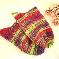 Damen Socken Kurzsocken handgestrickt pink-, lila-, grünfarben in unregelmässigem Verlauf  Größe 38/39 Bild 5