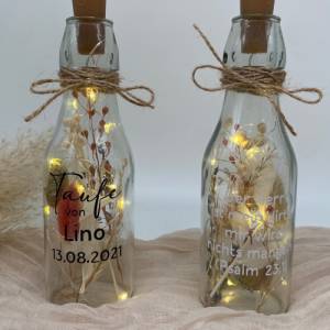 Lichtflasche mit Trockenblume, Flaschenlicht, Leuchtflasche, Tischdeko Taufe, Tischdeko Kommunion, Konfirmation, Bild 2