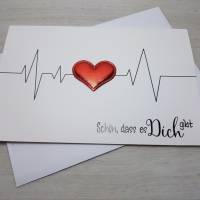 Schön, dass es Dich gibt - Herzschlag - Faltkarte mit Umschlag. Verziert mit einem Herz - EKG Linie Bild 2